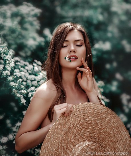 Nacktes geleaktes OnlyFans-Foto von Georgia