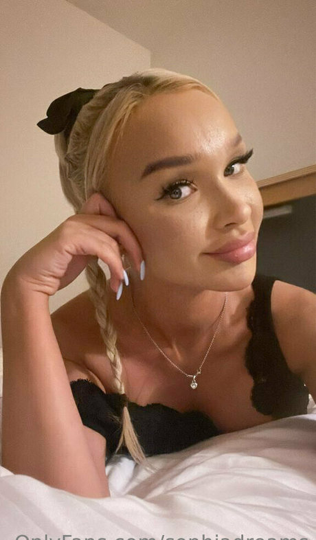 Nacktes geleaktes OnlyFans-Foto von Sophiadreams