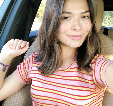 Miranda Cosgrove