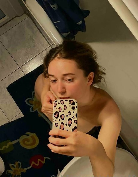 Nacktes geleaktes OnlyFans-Foto von Maryrosefree