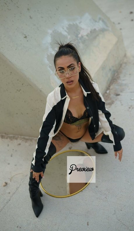 Nacktes geleaktes OnlyFans-Foto von Lostinthoughtz