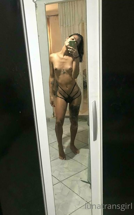 Nacktes geleaktes OnlyFans-Foto von Lunalacerda