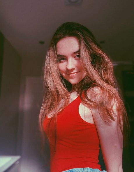 Nacktes geleaktes OnlyFans-Foto von Laura Anne