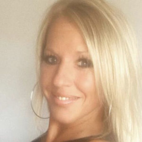 Nacktes geleaktes OnlyFans-Foto von Gail Emms