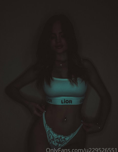 Vickydelevine
