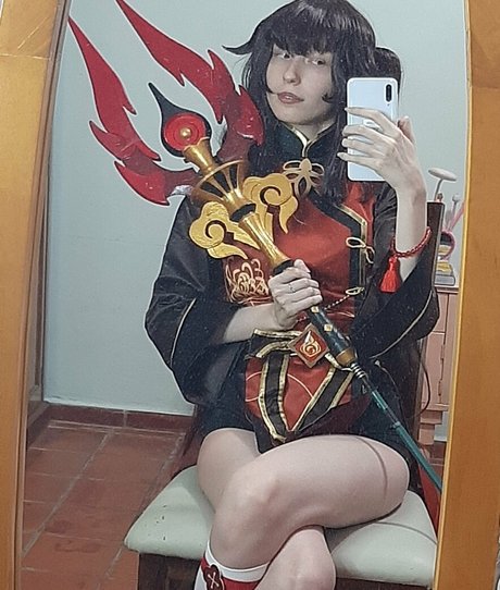 Kiki Glitter Cosplay