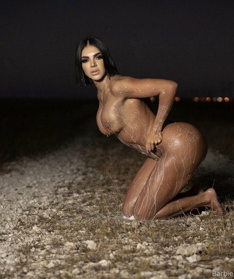 Nacktes geleaktes OnlyFans-Foto von Aleira Avendano