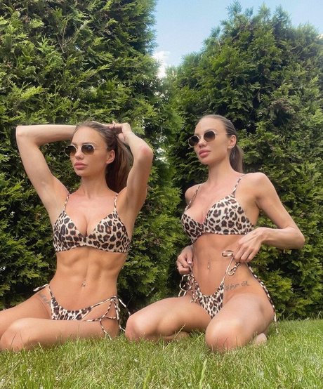 Nacktes geleaktes OnlyFans-Foto von Djtwinsofficial