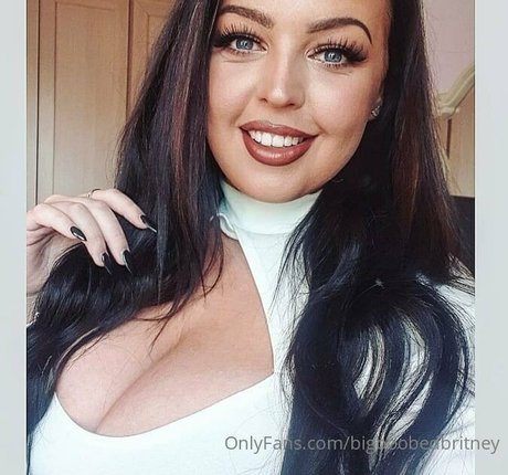 Nacktes geleaktes OnlyFans-Foto von Bigboobedbritneyfree