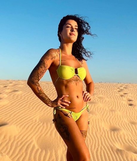 Nacktes geleaktes OnlyFans-Foto von Giovana Fagundes