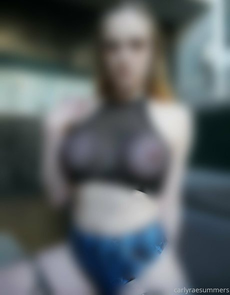 Nacktes geleaktes OnlyFans-Foto von Carlyraesummers