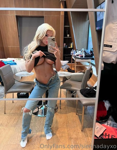 Siennadayxo