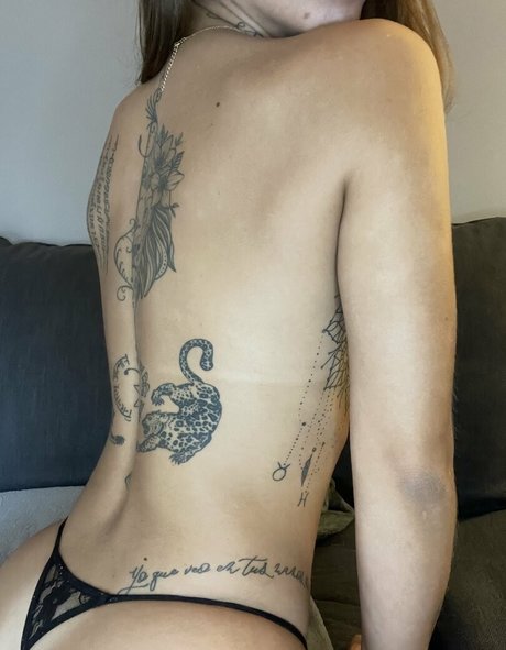 Nacktes geleaktes OnlyFans-Foto von Raquelitabr00