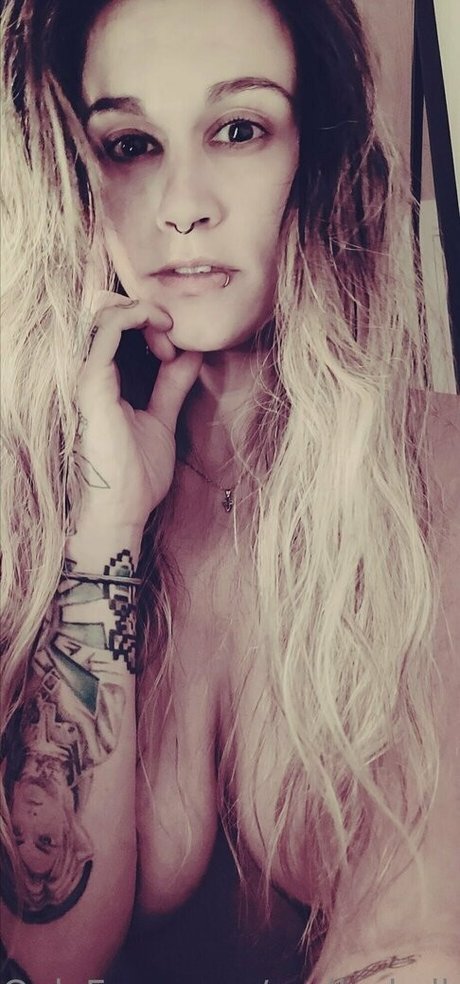 Nacktes geleaktes OnlyFans-Foto von Marley Barbie