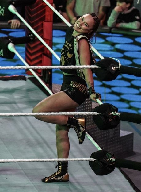 Nacktes geleaktes OnlyFans-Foto von Ronda Rousey