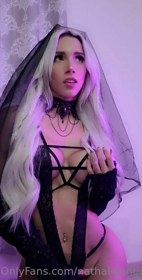 Nacktes geleaktes OnlyFans-Foto von Nathaliaangel