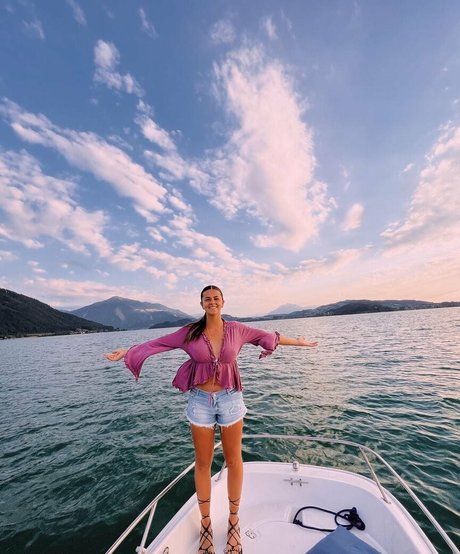 Nacktes geleaktes OnlyFans-Foto von Constanza Cerundolo
