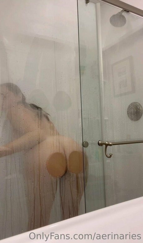 Nacktes geleaktes OnlyFans-Foto von Aerinaries
