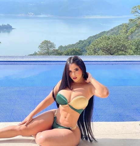 Ashley Carolina