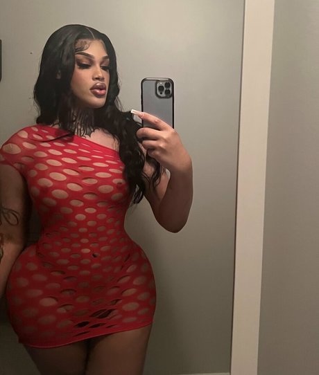 Nacktes geleaktes OnlyFans-Foto von Suamuva