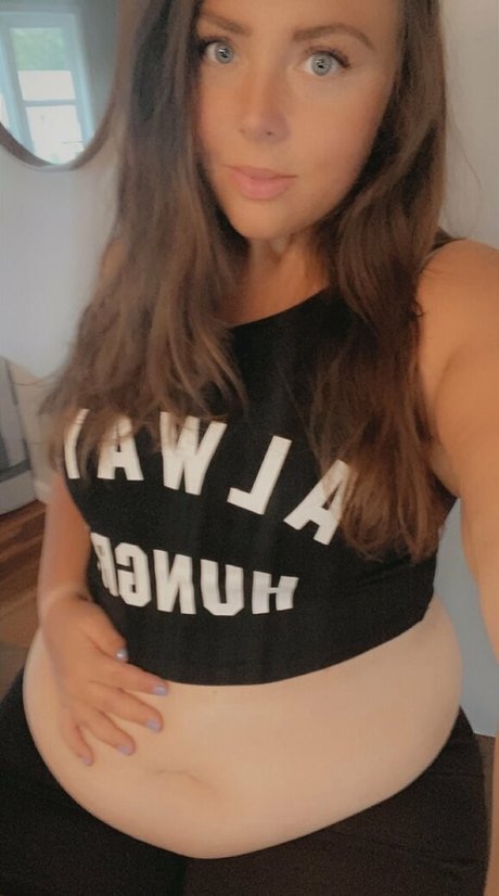 Nacktes geleaktes OnlyFans-Foto von Bbwpeachypop