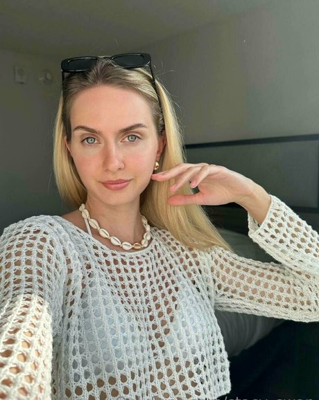 Nacktes geleaktes OnlyFans-Foto von Anastayshaa