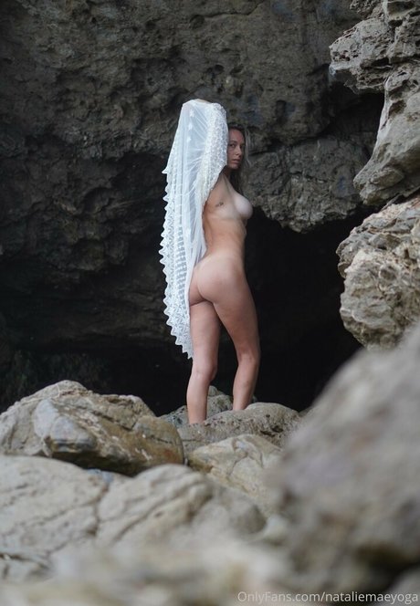 Nataliemaeyoga