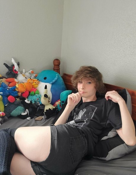 Nacktes geleaktes OnlyFans-Foto von Femboyphilosophy