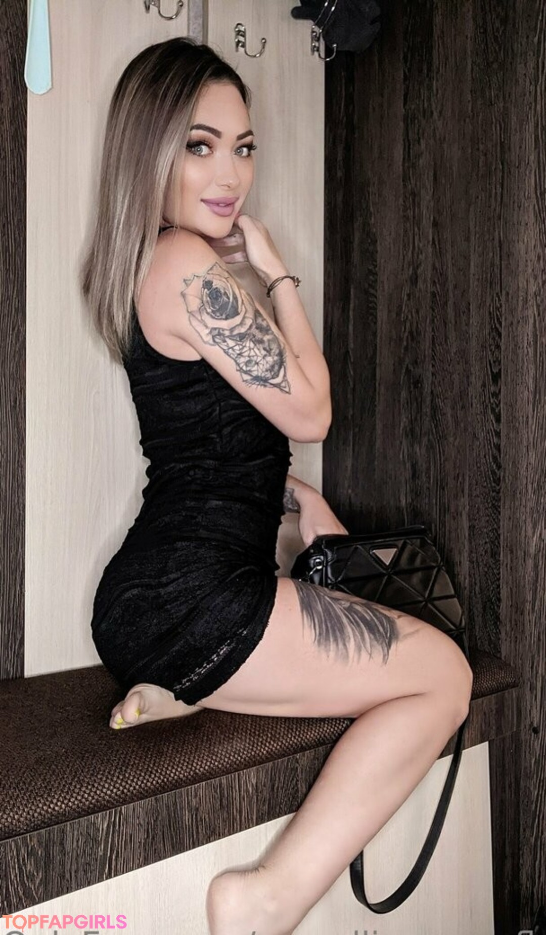 Nacktes geleaktes OnlyFans-Foto von Camelliayourflower #41 Nacktes geleaktes OnlyFans-Foto von Camelliayourflower #41