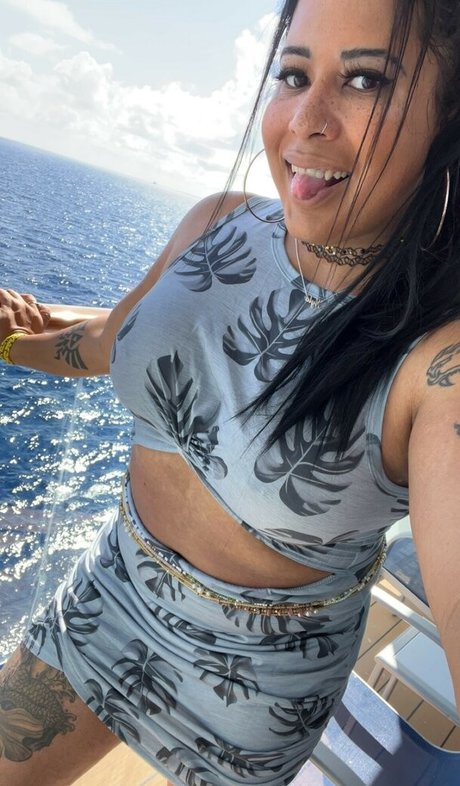 Nacktes geleaktes OnlyFans-Foto von Nyla Rose