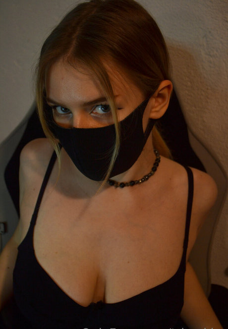 Nacktes geleaktes OnlyFans-Foto von Trisskiss