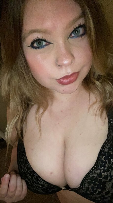 Nacktes geleaktes OnlyFans-Foto von Dddstaciie