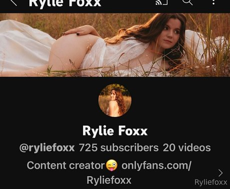 Ryliefoxx_free