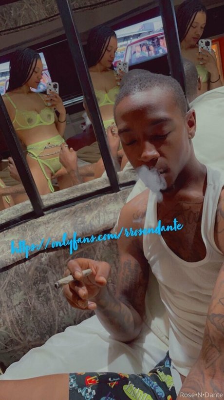 Nacktes geleaktes OnlyFans-Foto von Rrosendante