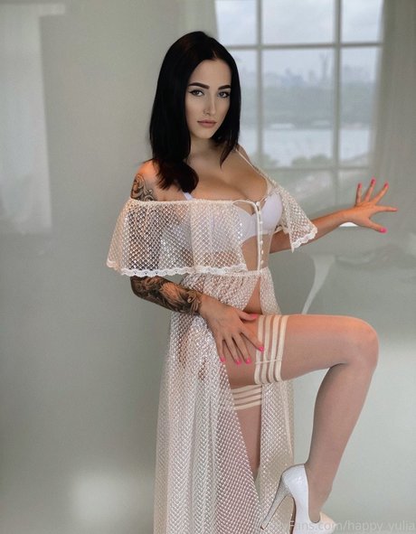 Happy_yulia