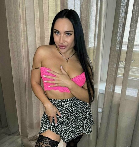 Nacktes geleaktes OnlyFans-Foto von Loladazzlefree