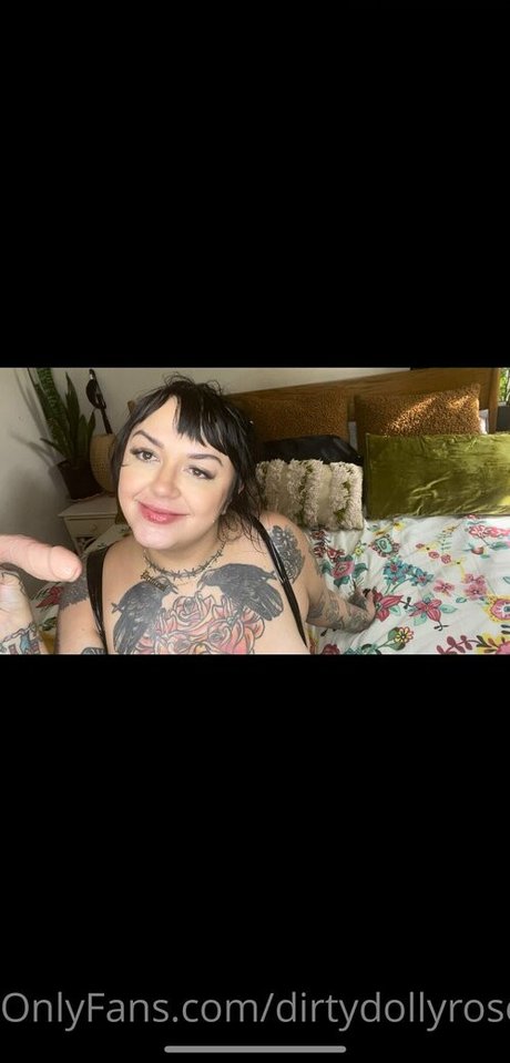 Nacktes geleaktes OnlyFans-Foto von Dirtydollyrose