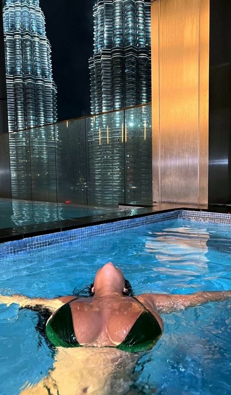 Nacktes geleaktes OnlyFans-Foto von Hanaa Elshayeb