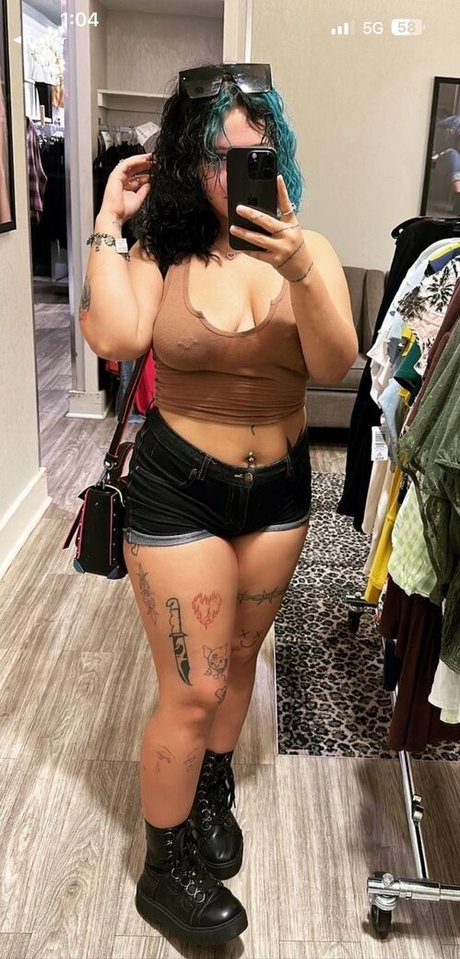 Nacktes geleaktes OnlyFans-Foto von Succubusxlilith