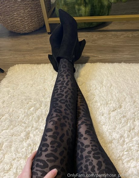 Pantyhose_princess99