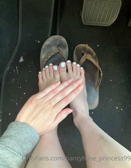 Pantyhose_princess99