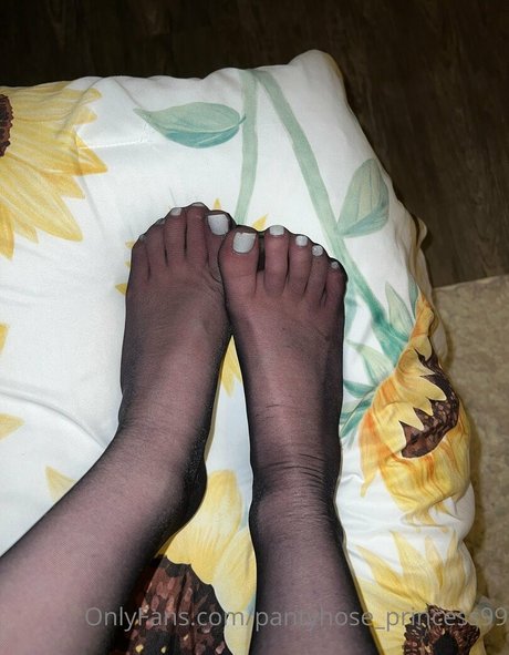 Pantyhoseprincess99