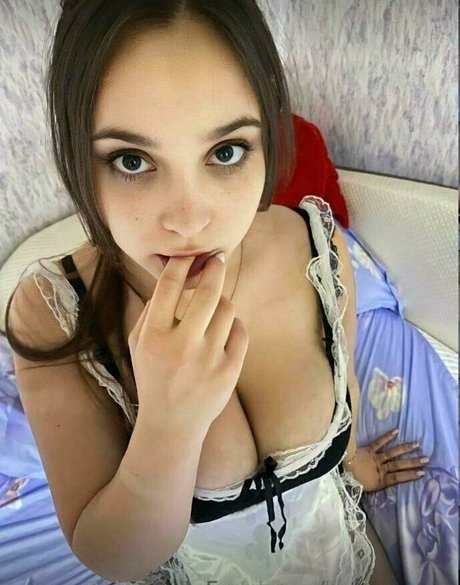 Nacktes geleaktes OnlyFans-Foto von Alexandraromance