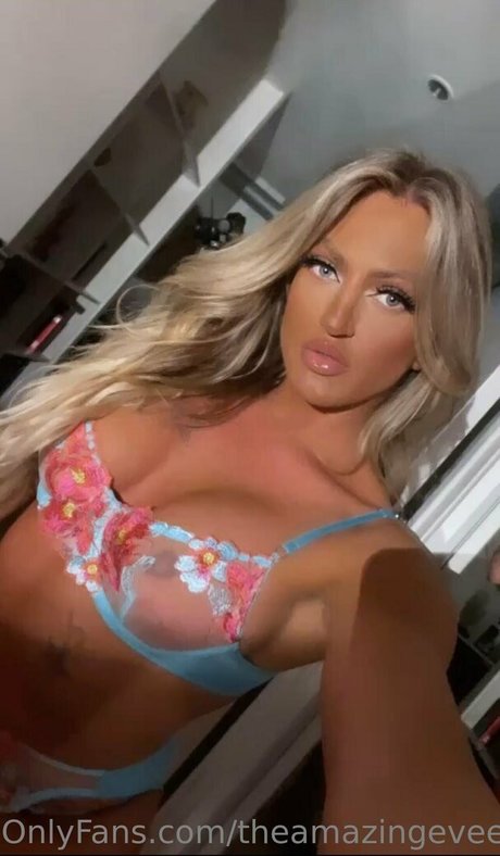 Theeveemarie