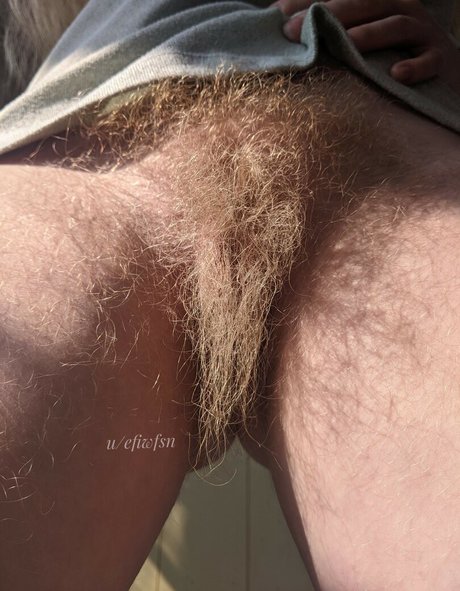 Hairyblondie