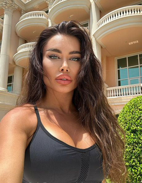Nacktes geleaktes OnlyFans-Foto von Elenathebeautiful