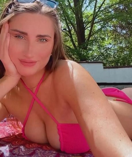 Nacktes geleaktes OnlyFans-Foto von Hannah Kittyxo