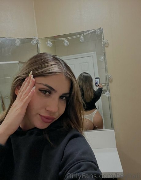 Nacktes geleaktes OnlyFans-Foto von Hailey Gutierrez