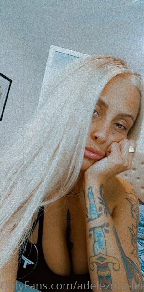 Nacktes geleaktes OnlyFans-Foto von Adelezoraleefree