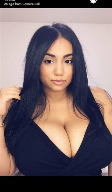 Nacktes geleaktes OnlyFans-Foto von Mynamesydalia